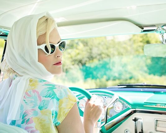 Co to jest transport i logistyka? Co to jest transport i logistyka?